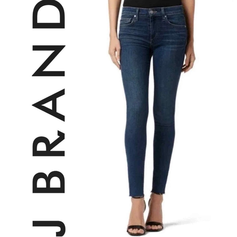 J Brand Mid Rise Skinny Fit Dark Wash Ankle Length Jeans With Raw Hem Size 26